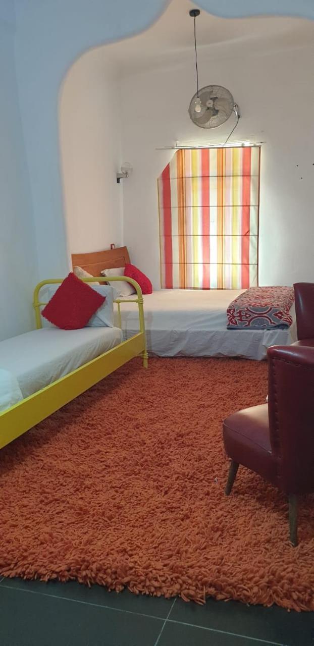 Hostal Valencia - Private Room With Bathroom Chefchaouen Exterior foto